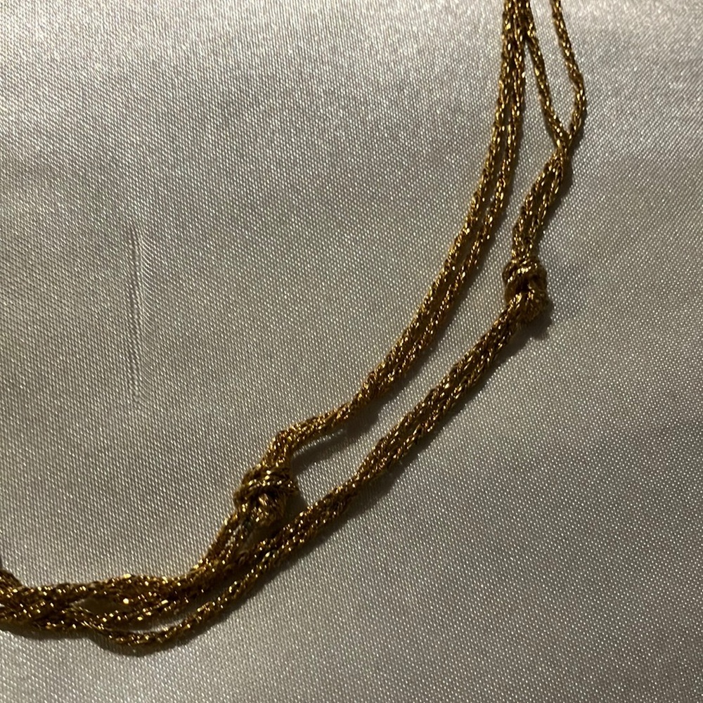 Avon Gold Twisted Chain with Knots‎ Necklace